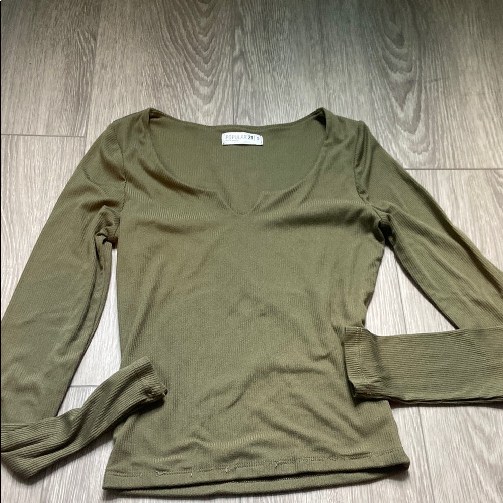 Brandy Melville Green Fitted Blouse